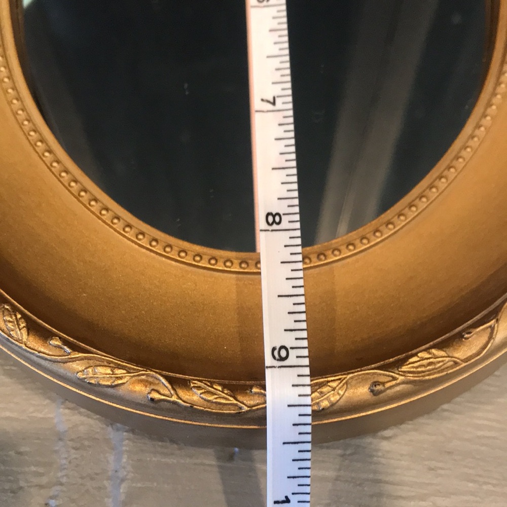 VTG Elegant Gold‎ Oval Mirror 9-1/4"x7-1/4"x1" - Picture 7 of 8